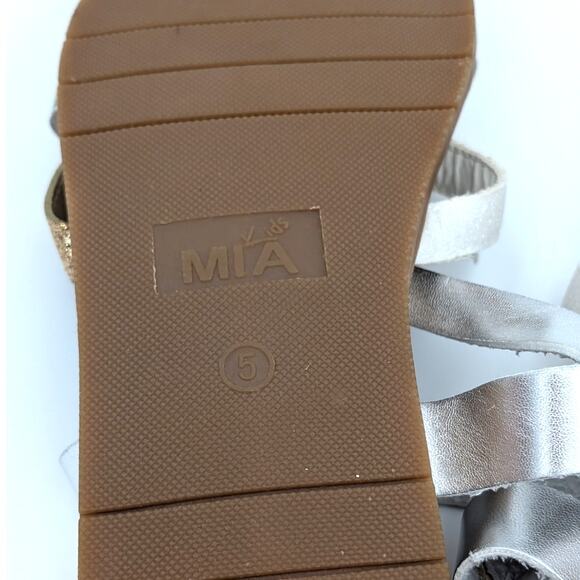 Lot of 3 DV by Dolce Vita & Mia Girls Caicey/Zaidey Slide Sandal Size US5 EU37 - Picture 6 of 12